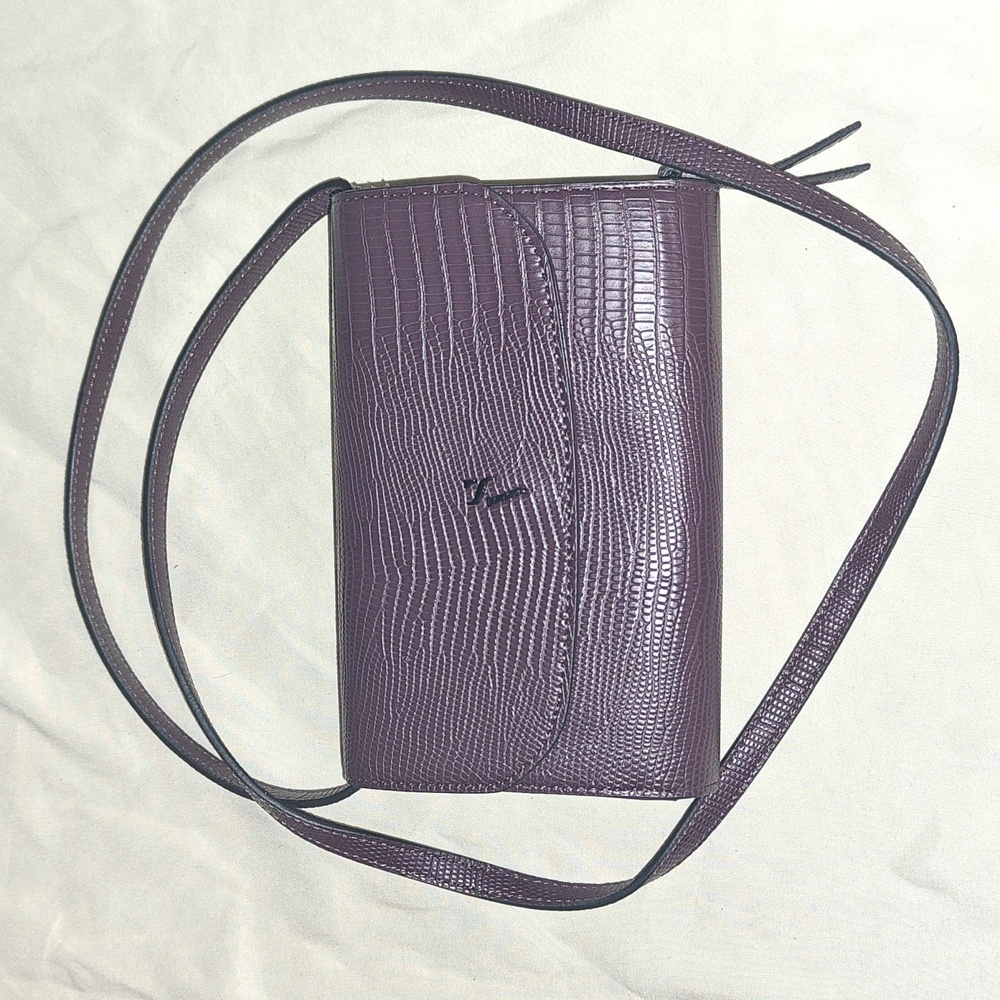 Vera Wang Purse